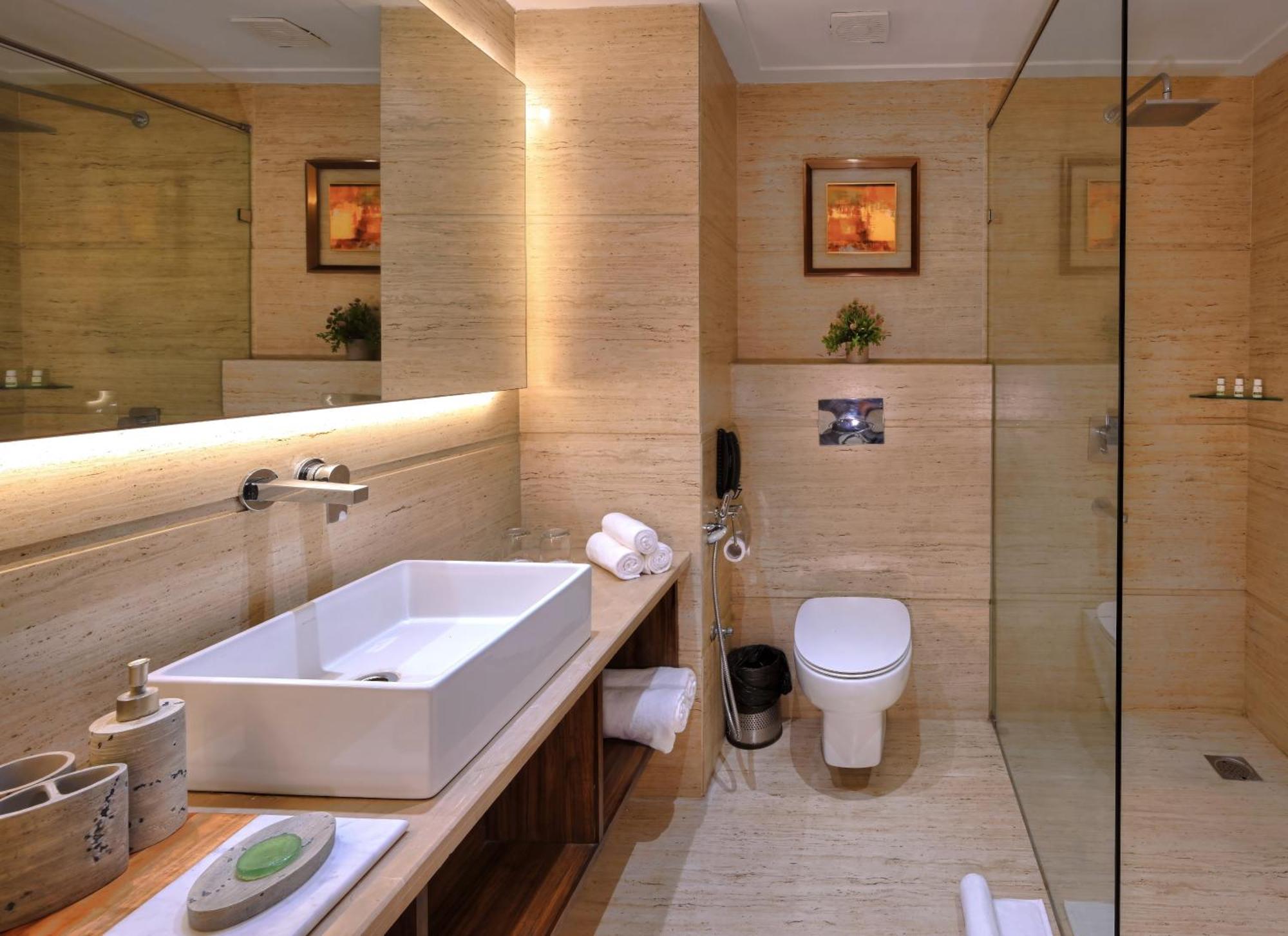 Golden Tulip Agra Hotel Agra  Exterior foto